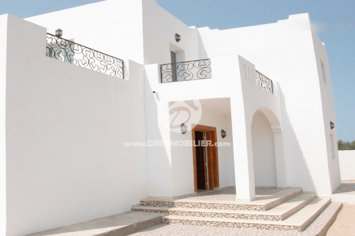 V 94 -                            Sale
                           Villa Djerba